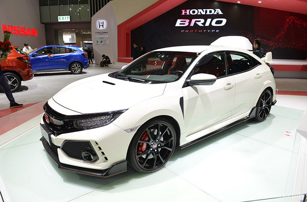 than xe honda civic type r 2019