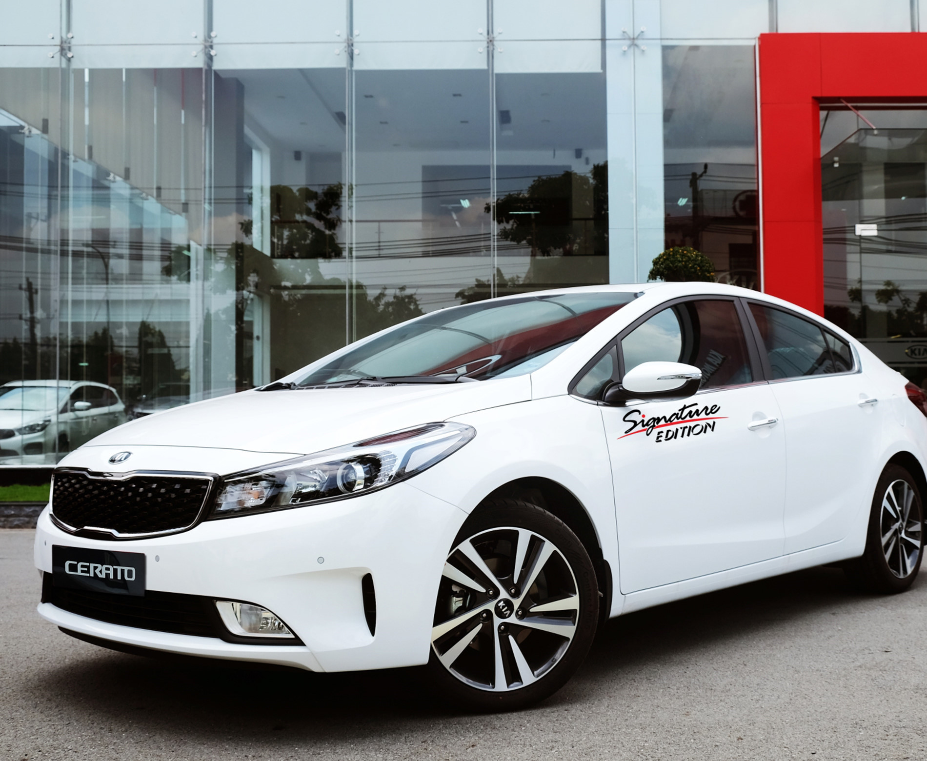 Kia Cerato honda giai phong