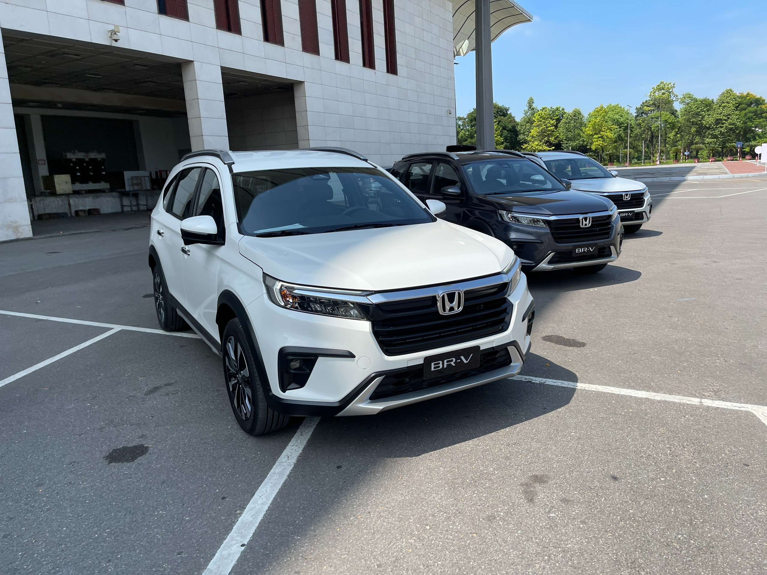 honda brv 2023 3