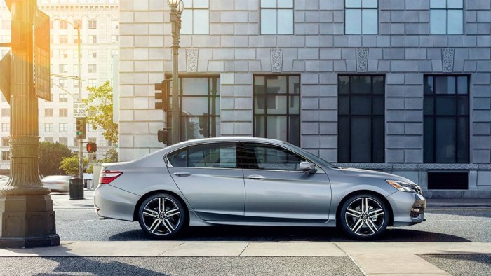 Than xe honda accord 2017